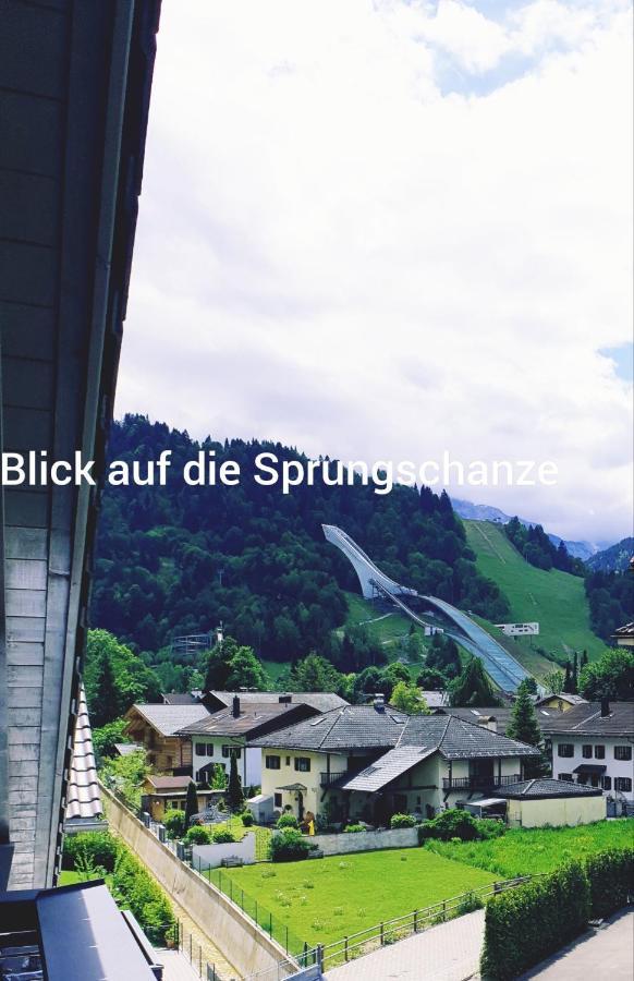 Gaestehaus Am Riedweg Garmisch-Partenkirchen Exterior foto
